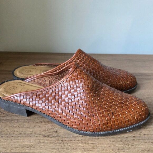 EUC LEATHER CRAFT BY FASHION TRADITION BEAUTIFUL LEATHER WOVEN LOW HEEL MULES 10 - Picture 7 of 15